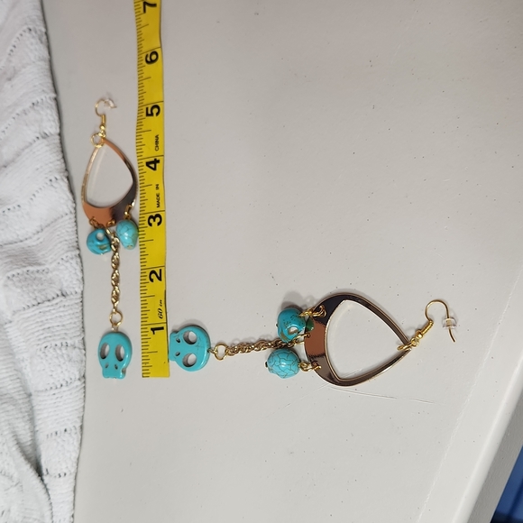 Handmade Distressed Sugar Skull Teardrop Chain Linked Earrings - Picture 4 of 4